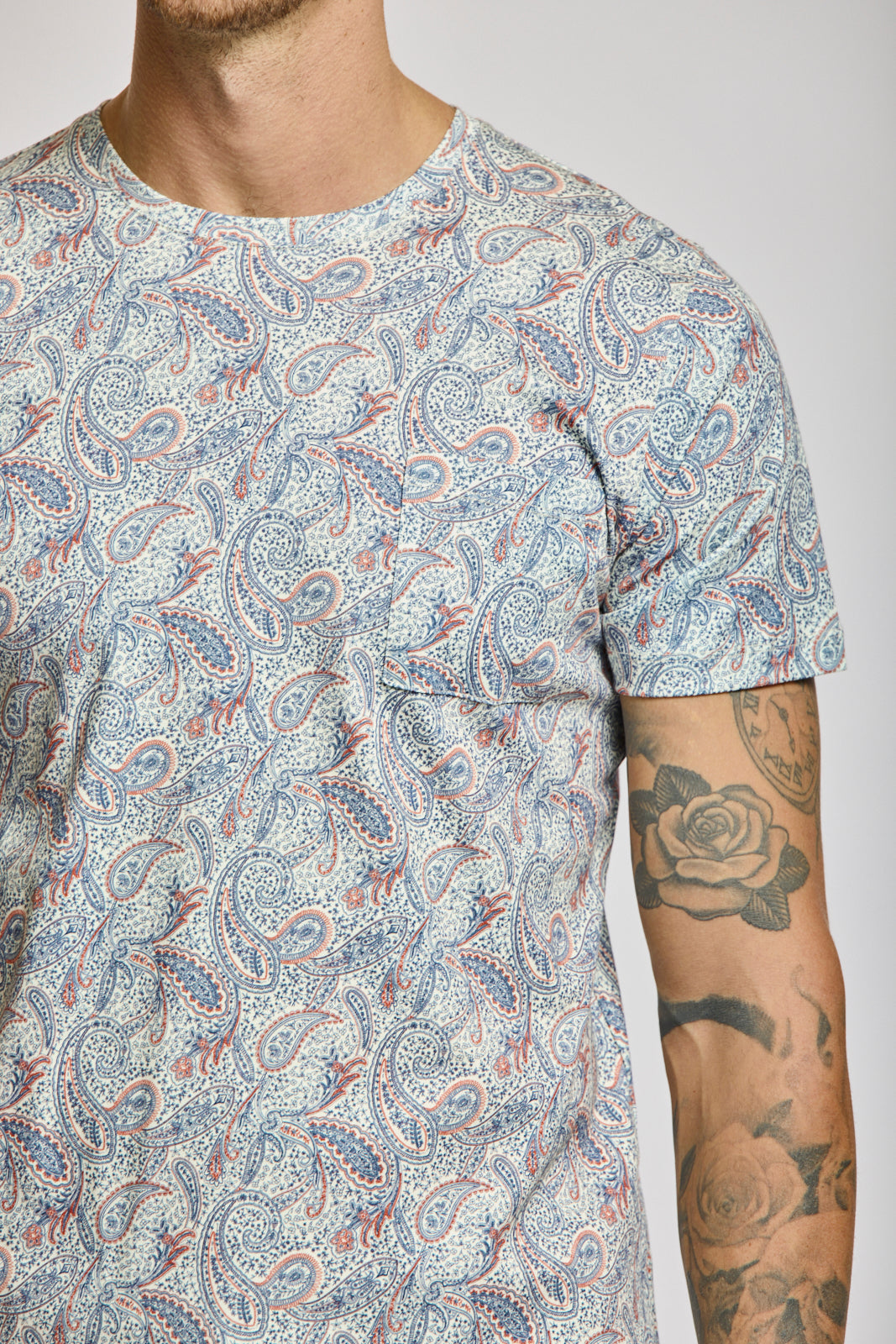 Paisley Short Sleeve - Easy Monday - Men's Crew Neck
