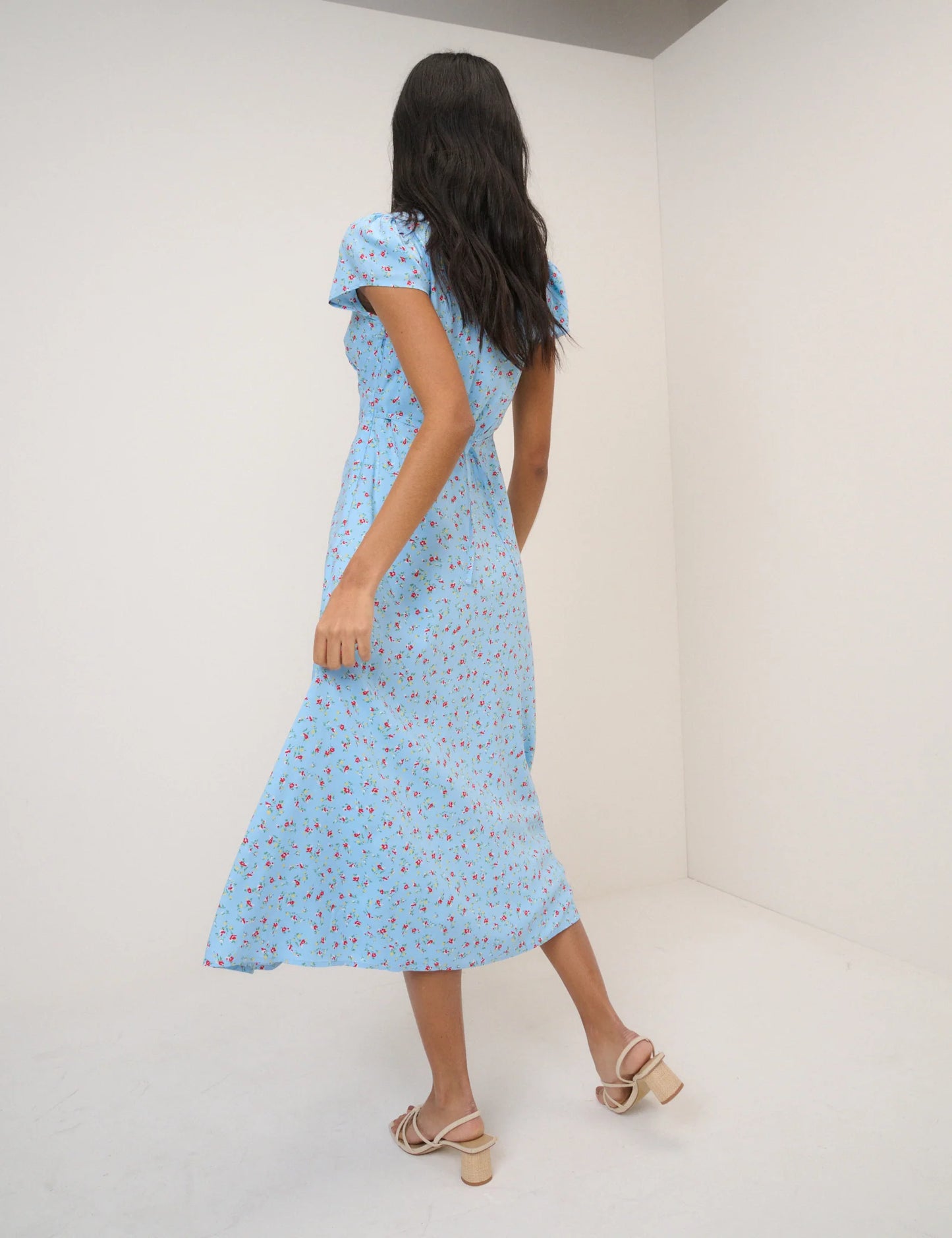 Nobody's Child - Blue Ditsy Floral Kacey Midi Dress