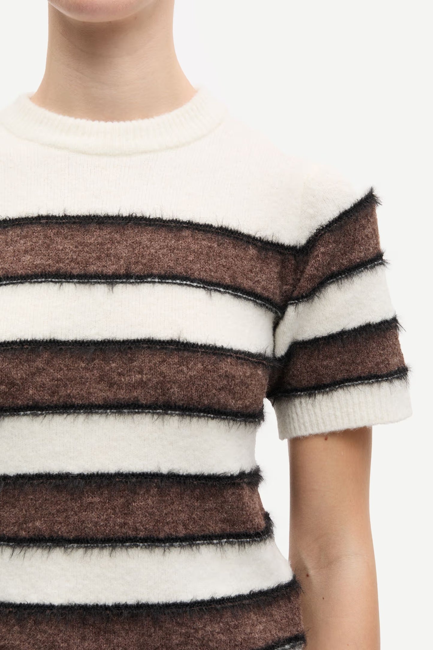 Sacian Short Sleeve Knitwear