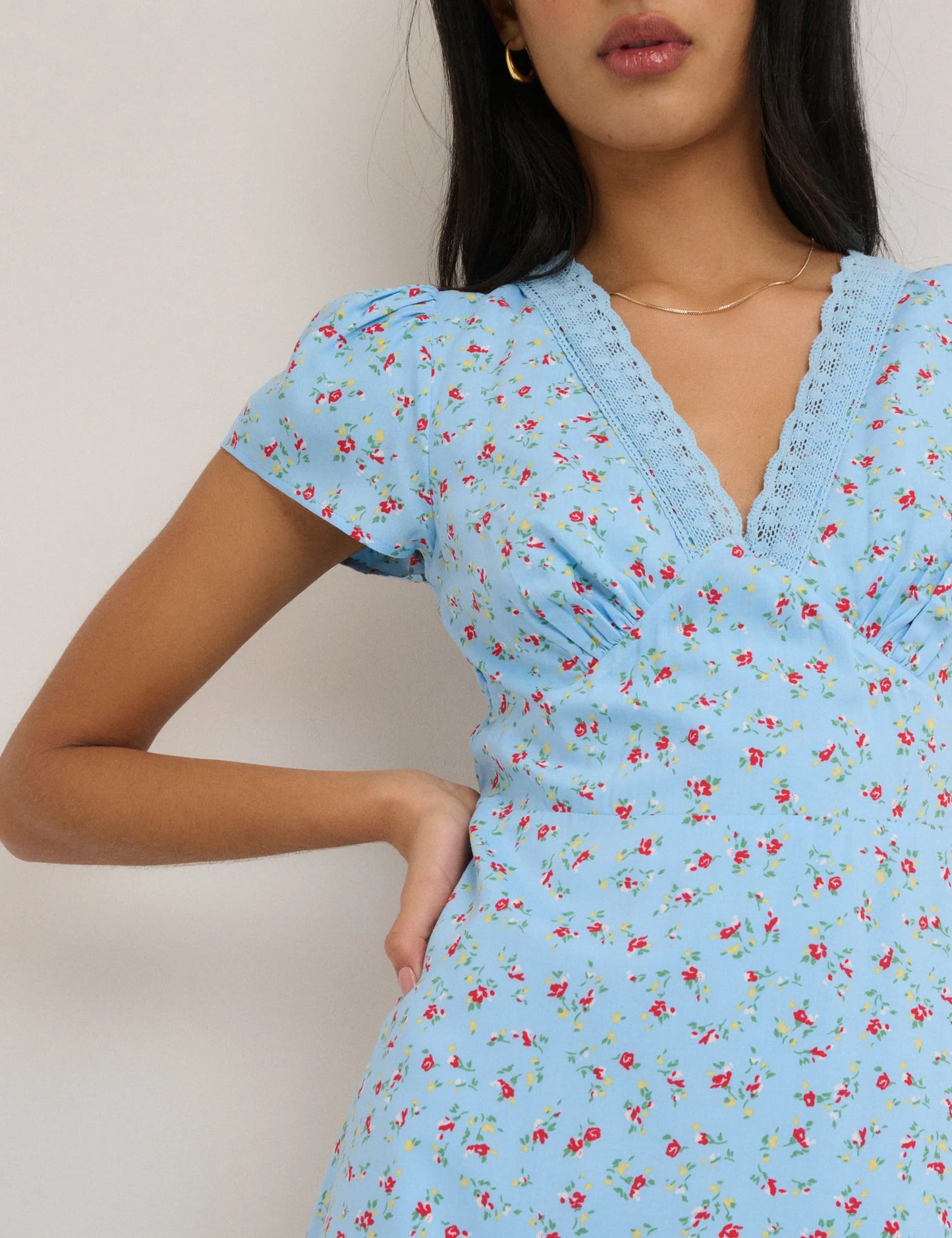 Nobody's Child - Blue Ditsy Floral Kacey Midi Dress